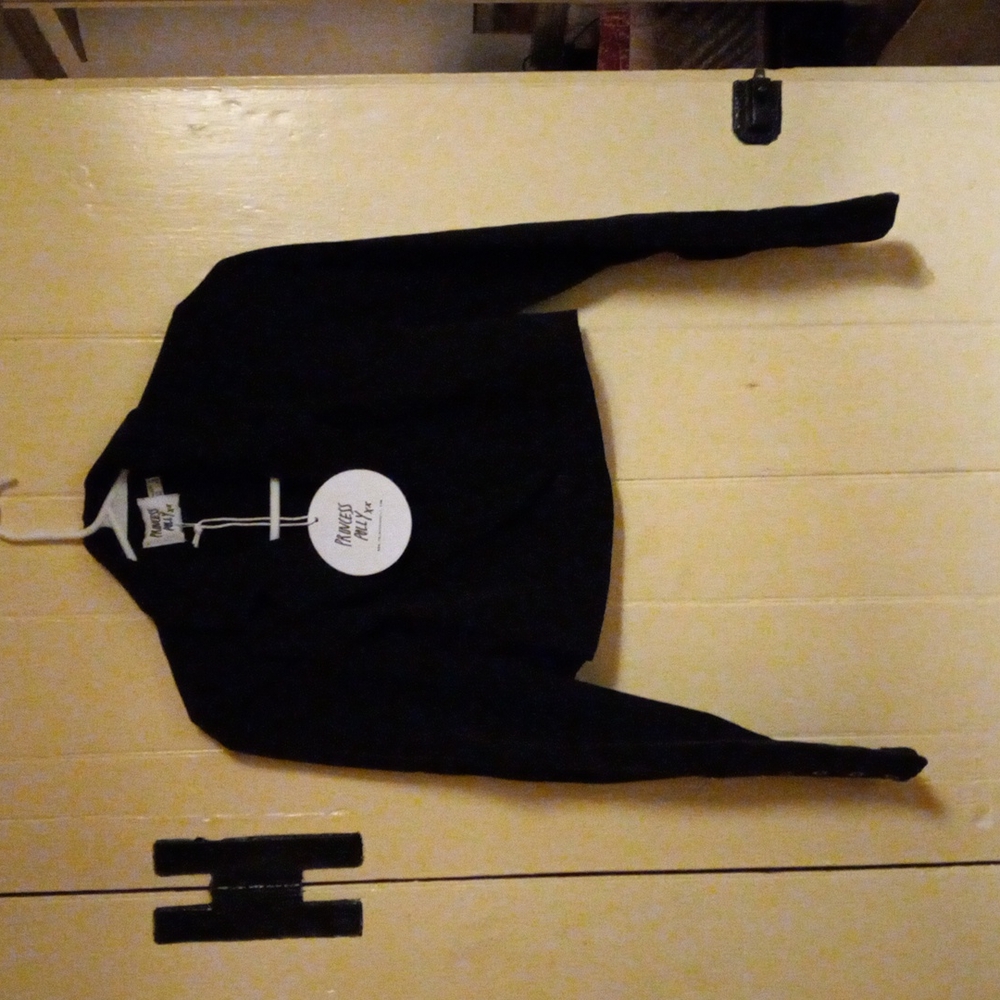 THE CITY CROPPED BLAZER BLACK